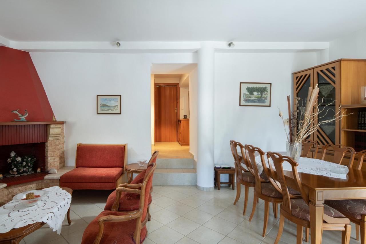 Thodoros Apartment Szikiá Kültér fotó
